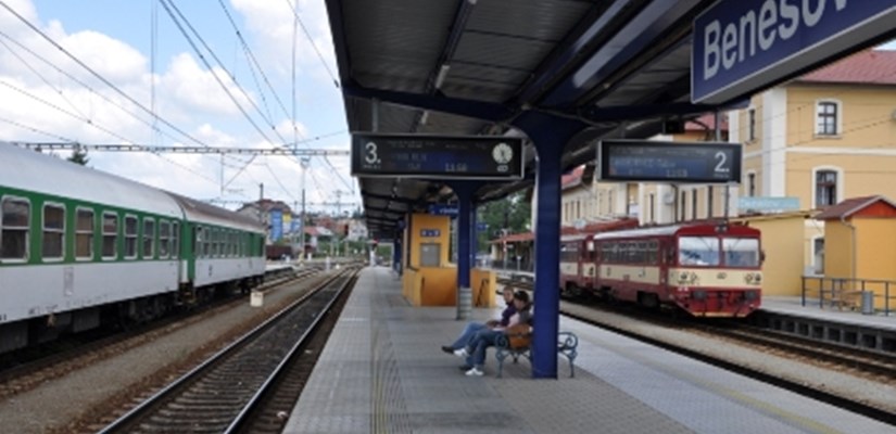 Optimalizace trati mezi Benešovem u Prahy a Stráncicemi 