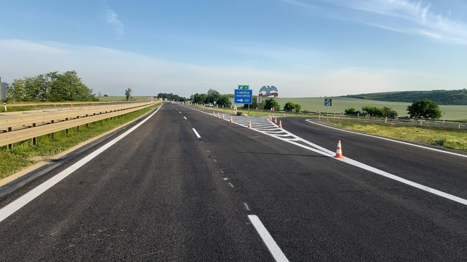 D2 - commissioning of the reconstructed section D2 - commissioning of the reconstructed section