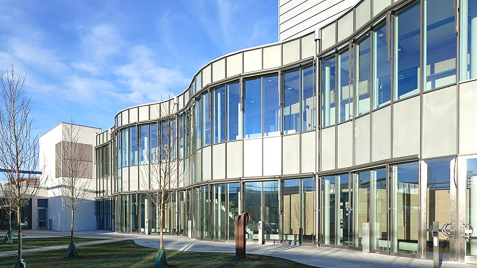 The facade is dominated by large glass surfaces.  The facade is dominated by large glass surfaces.