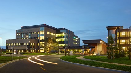 Palo Alto Medical Foundation San Carlos Center (Photo by Bruce Damonte ©2014)