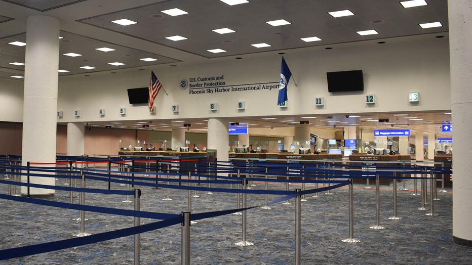 Phoenix Sky Harbor International Airport (PHX) Terminal 4 N4 Concourse Renovation (Photo credit: Architeckton) Phoenix Sky Harbor International Airport (PHX) Terminal 4 N4 Concourse Renovation (Photo credit: Architeckton)