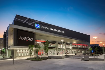 The University of Cincinnati needed an arena with more seating and upgraded amenities. The Skanska-Megan Joint Venture team transformed the 220,000-SF facility into a modern venue.