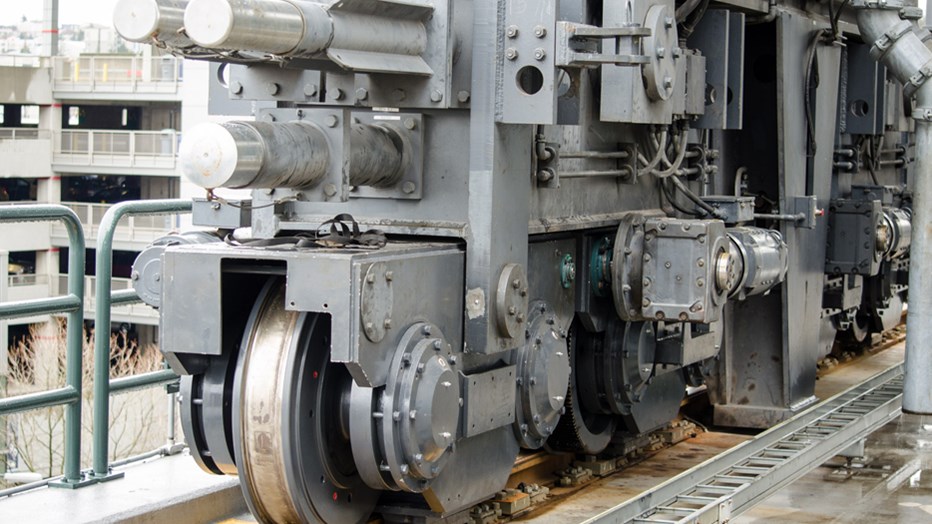 Seattle Mariners, Safeco Field Roof Wheel Assembly Replacement Seattle Mariners, Safeco Field Roof Wheel Assembly Replacement