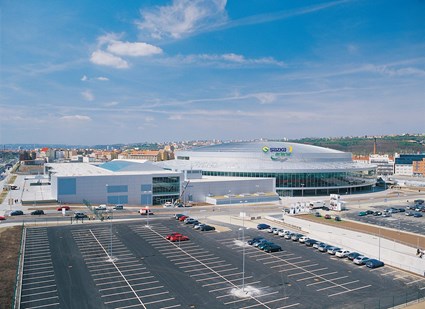 Sazka Arena - Exteriér