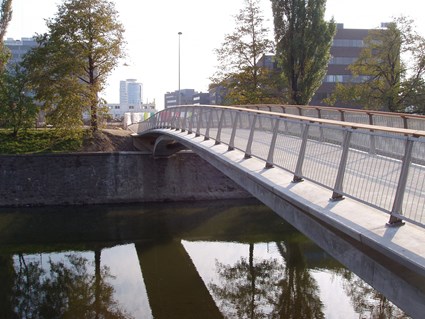 Lávka přes Svratku v Brně
