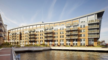Leggat McCall Properties LLC wanted to create one of the finest luxury properties along Boston's historic waterfront. Skanska partnered with The Architectural Team Inc. to construct a boutique hotel and residence project that seamlessly blends the historic character of one of Boston's oldest neighborhoods with modern elegance. 