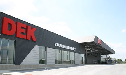 Skladovací a administrativní objekt DEKTRADE Kunratice, Vestec